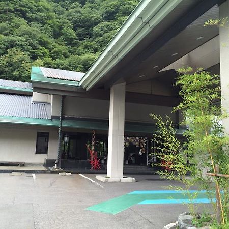 Ryokan Kinranso Hanayama Kōriyama Esterno foto